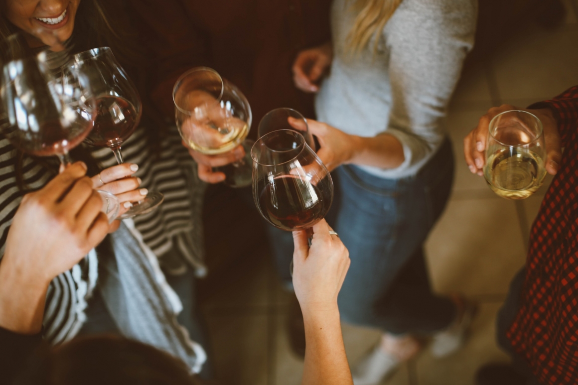 Wine club: cosa sono e perché crearne uno se hai una cantina